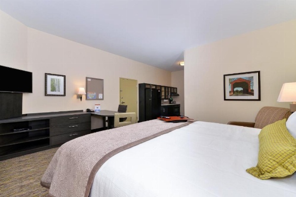 Candlewood Suites Sayre image 19
