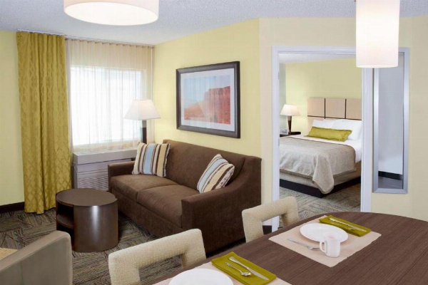 Candlewood Suites Sayre image 24